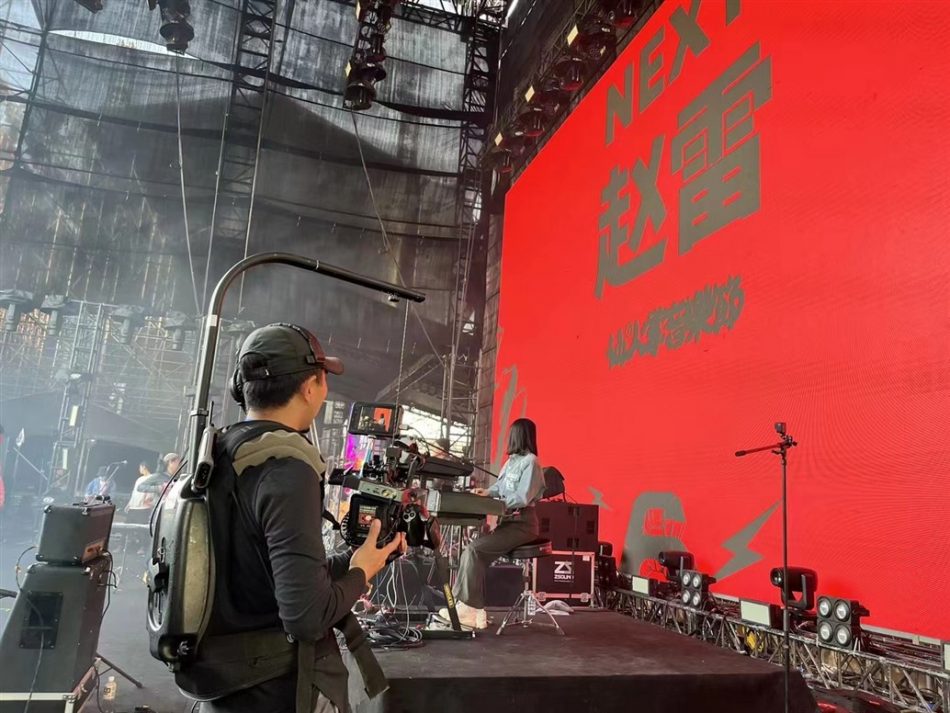 chengdu cameraman